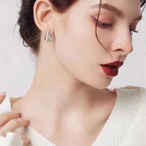 Four-pointed star pearl earrings for women high-grade sense